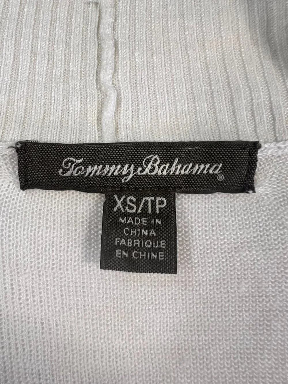 🌴 Effortless Coastal Elegance: Tommy Bahama Open-Front Cardigan 🌴